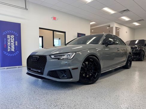 Used 2019 Audi S4 Premium Plus w/ Premium Plus Package AWD/4WD image 2