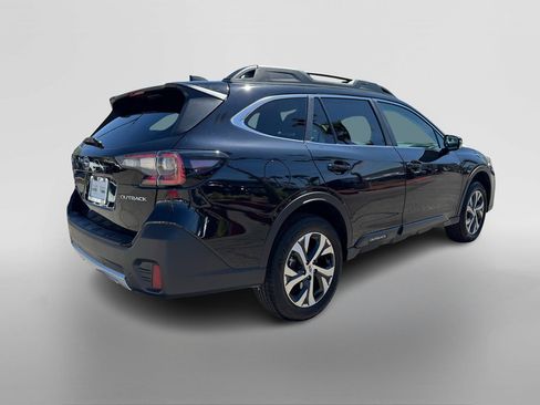 Used 2022 Subaru Outback Limited image 5