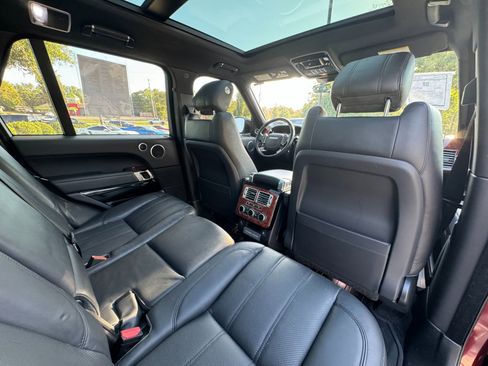 Used 2017 Land Rover Range Rover HSE image 45
