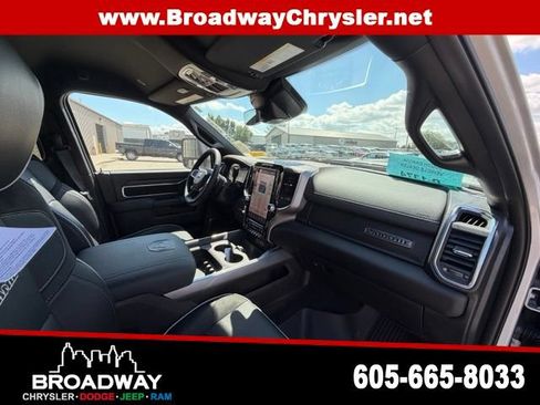 New 2026 RAM 3500 Laramie AWD/4WD image 11