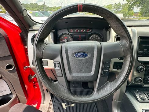 Used 2014 Ford F150 Raptor w/ Equipment Group 801A Luxury AWD/4WD image 18