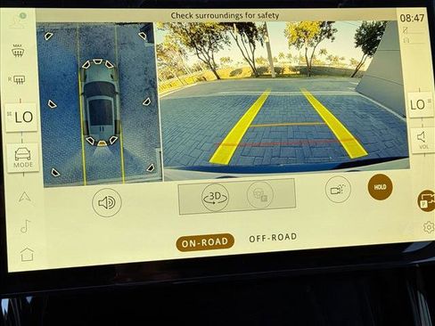 New 2026 Land Rover Range Rover Sport Dynamic SE image 12