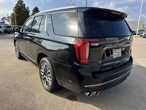 Used 2024 GMC Yukon Denali Ultimate AWD/4WD image 7