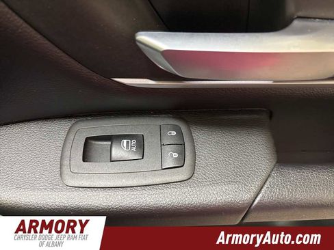 Used 2022 RAM 1500 Big Horn image 37