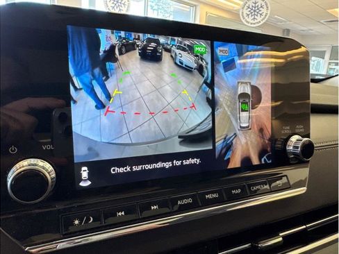 Used 2023 Mitsubishi Outlander SEL image 45