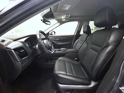 Certified 2023 Nissan Rogue SL w/ SL Premium Package AWD/4WD image 10