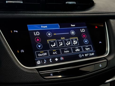 Used 2024 Cadillac XT6 Luxury image 47