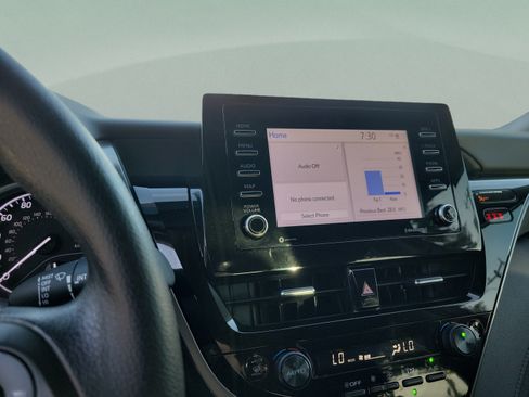 Used 2023 Toyota Camry LE FWD image 18