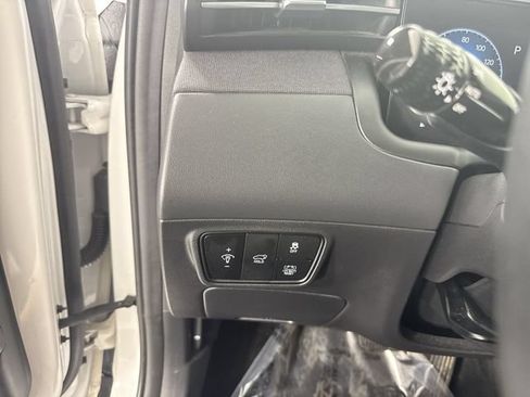 Used 2022 Hyundai Tucson Limited AWD/4WD image 14