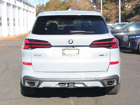 New 2026 BMW X5 xDrive40i w/ M Sport Package image 6