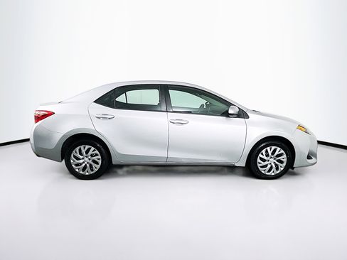 Used 2019 Toyota Corolla LE image 10