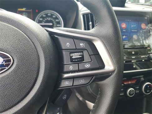 Used 2021 Subaru Forester Limited image 24