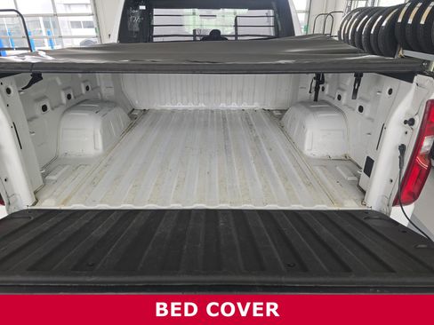 Used 2020 Chevrolet Silverado 1500 Custom w/ Custom Value Package image 31