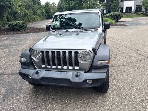 Used 2018 Jeep Wrangler Unlimited Sport S AWD/4WD image 14