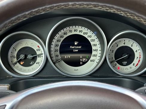 Used 2016 Mercedes-Benz E 350 Sedan image 27