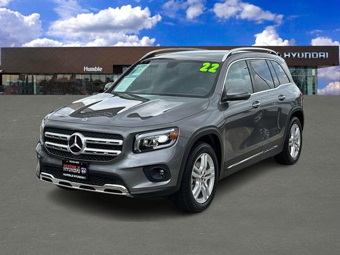 Used 2022 Mercedes-Benz GLB 250 image 1
