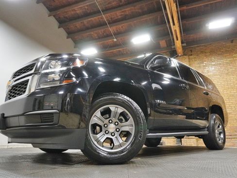 Used 2018 Chevrolet Tahoe LS w/ Skid Plate Package AWD/4WD image 3