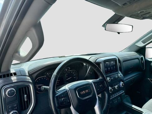 Used 2022 GMC Sierra 1500 Elevation w/ Preferred Package image 11