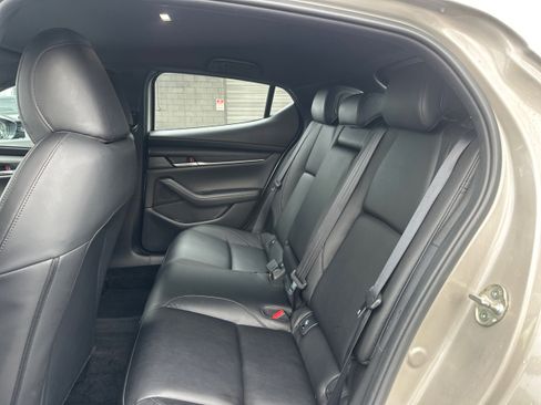Used 2024 MAZDA MAZDA3 s image 10