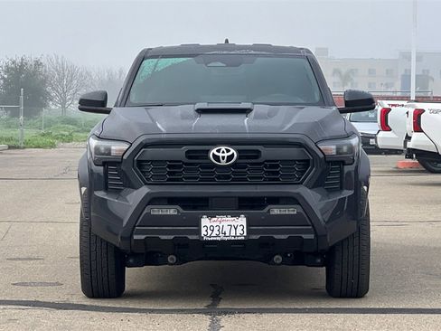 Used 2024 Toyota Tacoma TRD Sport image 11