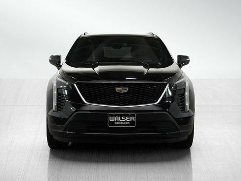 Used 2023 Cadillac XT4 Sport image 8