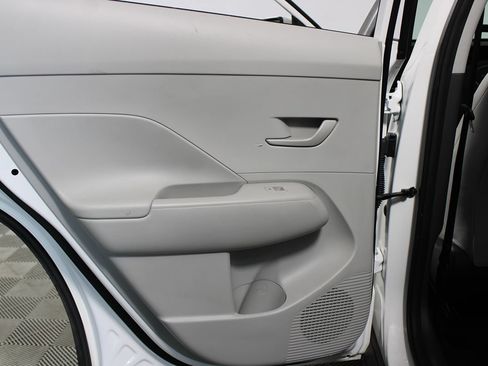 Used 2025 Hyundai Kona SEL FWD image 21