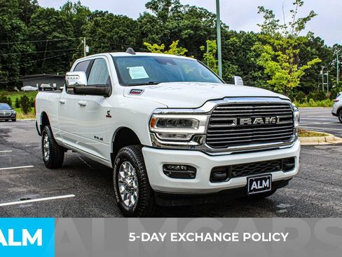 Used 2024 RAM 2500 Laramie w/ Safety Group AWD/4WD image 4