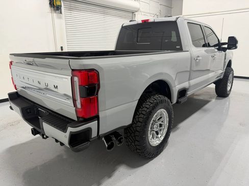 Used 2026 Ford F350 Platinum w/ Platinum Plus Package image 19