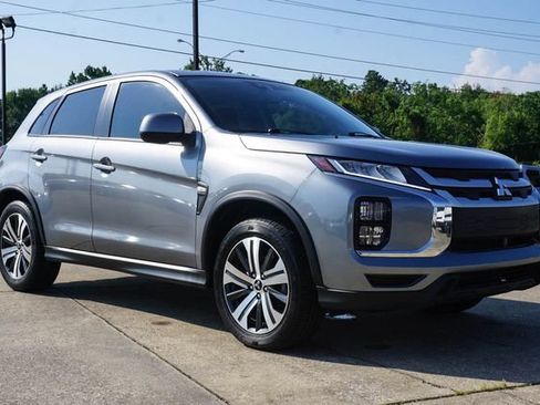 Used 2024 Mitsubishi Outlander Sport SE AWD/4WD image 2