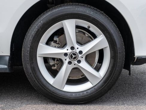 Used 2018 Mercedes-Benz GLE 350 image 34