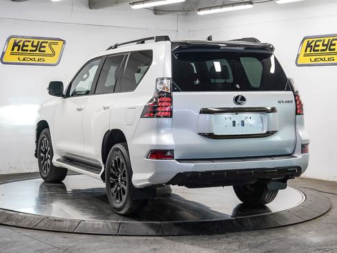 Used 2023 Lexus GX 460 w/ Black Line Special Edition AWD/4WD image 2