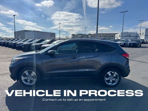 Used 2016 Honda HR-V EX-L image 6
