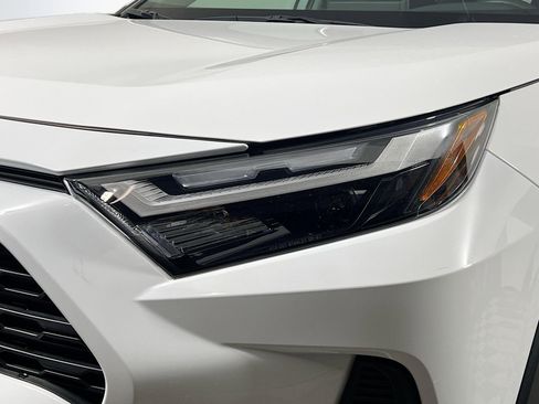 Used 2024 Toyota RAV4 LE image 12