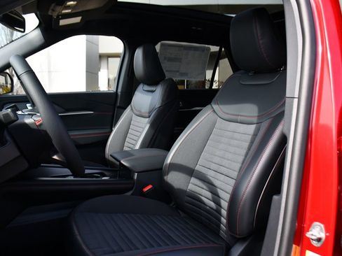 New 2026 Ford Explorer ST-Line image 13