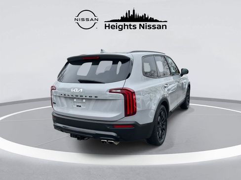 Used 2022 Kia Telluride SX w/ SX Prestige Package image 5