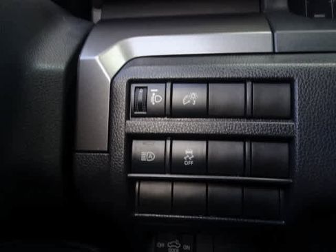 Used 2025 Toyota Tacoma SR5 image 41