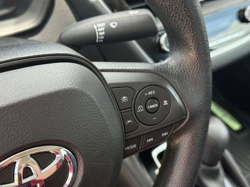 Used 2023 Toyota Corolla LE FWD image 14