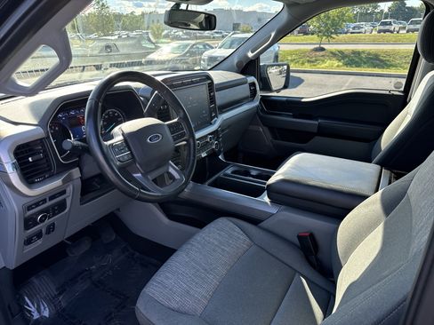 Used 2021 Ford F150 XLT w/ Equipment Group 302A High AWD/4WD image 4