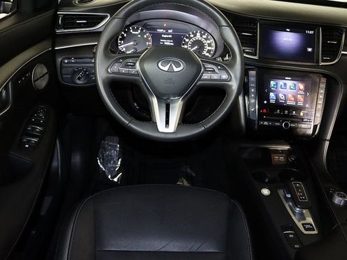 Used 2024 INFINITI QX50 Luxe image 3
