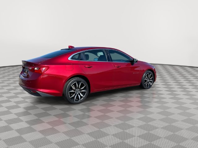 Used 2018 Chevrolet Malibu LT w/ Leather Package FWD image 12