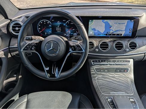 Used 2023 Mercedes-Benz E 450 4MATIC All-Terrain Wagon w/ Premium Package image 27
