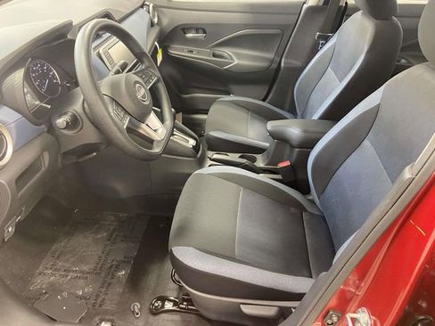 New 2025 Nissan Versa SV w/ Trunk Package image 9