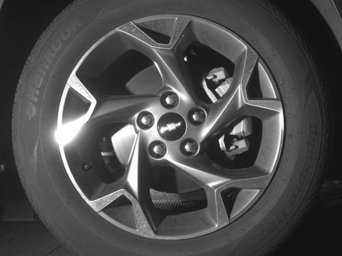 Used 2025 Chevrolet Trax LT w/ LT Convenience Package image 13