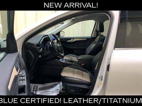 Certified 2022 Ford Escape Titanium w/ Titanium Elite Package AWD/4WD image 31