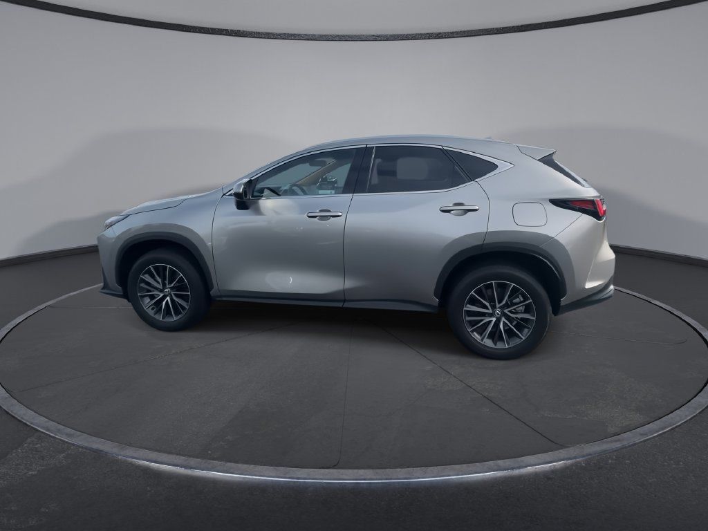 Used 2024 Lexus NX 250 FWD image 6