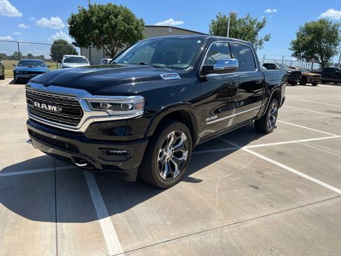 Used 2023 RAM 1500 Limited w/ Body Color Bumper Group AWD/4WD image 2