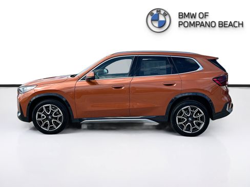 Used 2025 BMW X1 xDrive28i w/ Technology Package AWD/4WD image 4