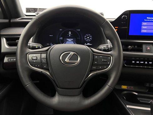 Certified 2025 Lexus UX 300h AWD w/ Accessory Package (Z1) image 19