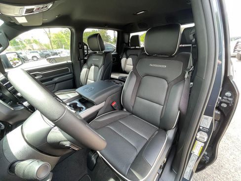 New 2026 RAM 1500 Laramie w/ Night Edition AWD/4WD image 10