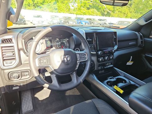 Used 2025 RAM 1500 Big Horn image 9